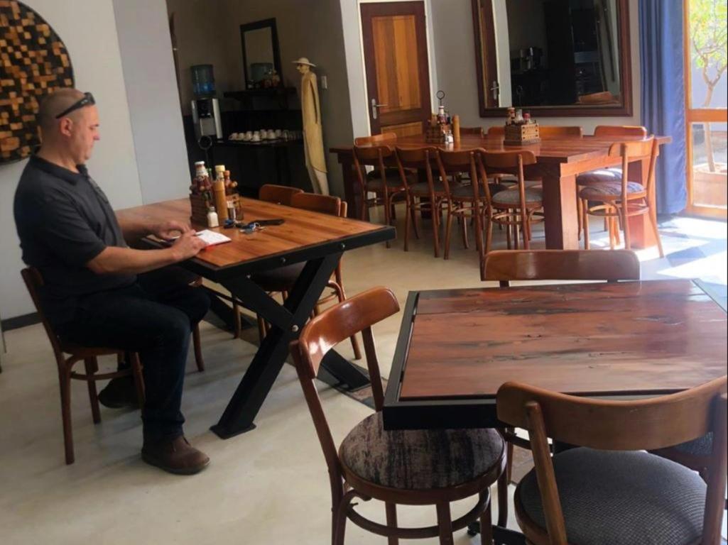 Africa Footprints Lodge קמפטון פארק מראה חיצוני תמונה