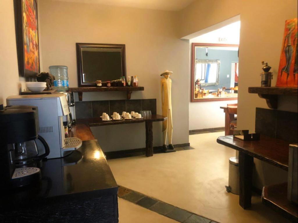 Africa Footprints Lodge קמפטון פארק מראה חיצוני תמונה