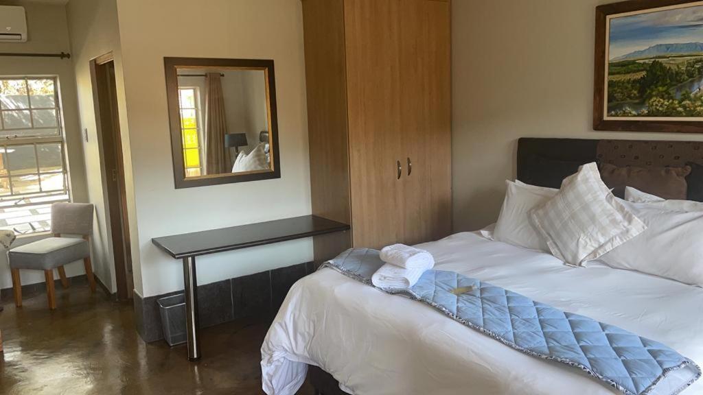 Africa Footprints Lodge קמפטון פארק מראה חיצוני תמונה
